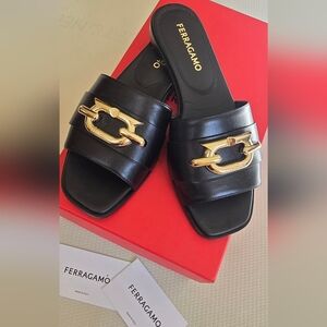 Ferragamo 7C Priscilla 1.0cm Black Lambskin Leather Sandals